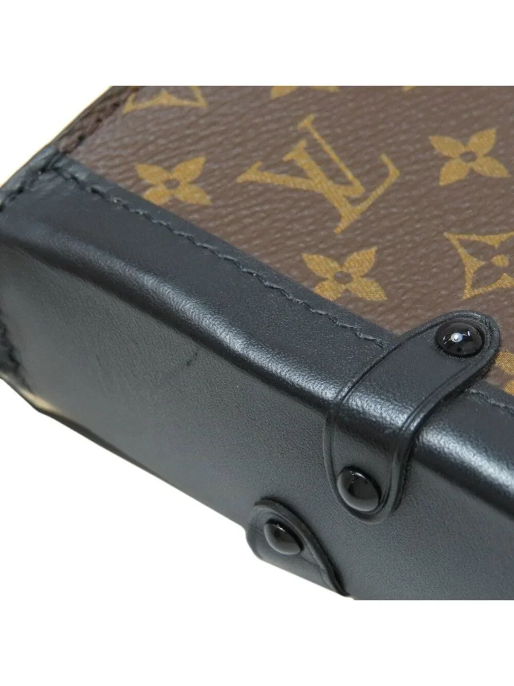 Louis Vuitton Pochette Trunk Vertical Shoulder Bag Monogram Canvas